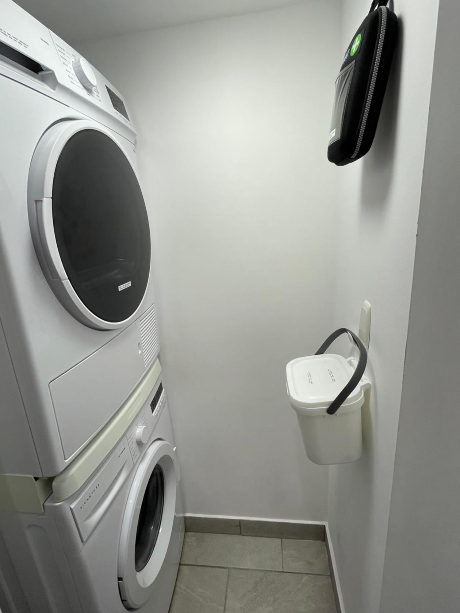 Chez Jean-Yves Et Zoe - Le Saint Andre - Au Calme, Tres Propre, Proche Parkings, Clim Apartment Ниор Екстериор снимка