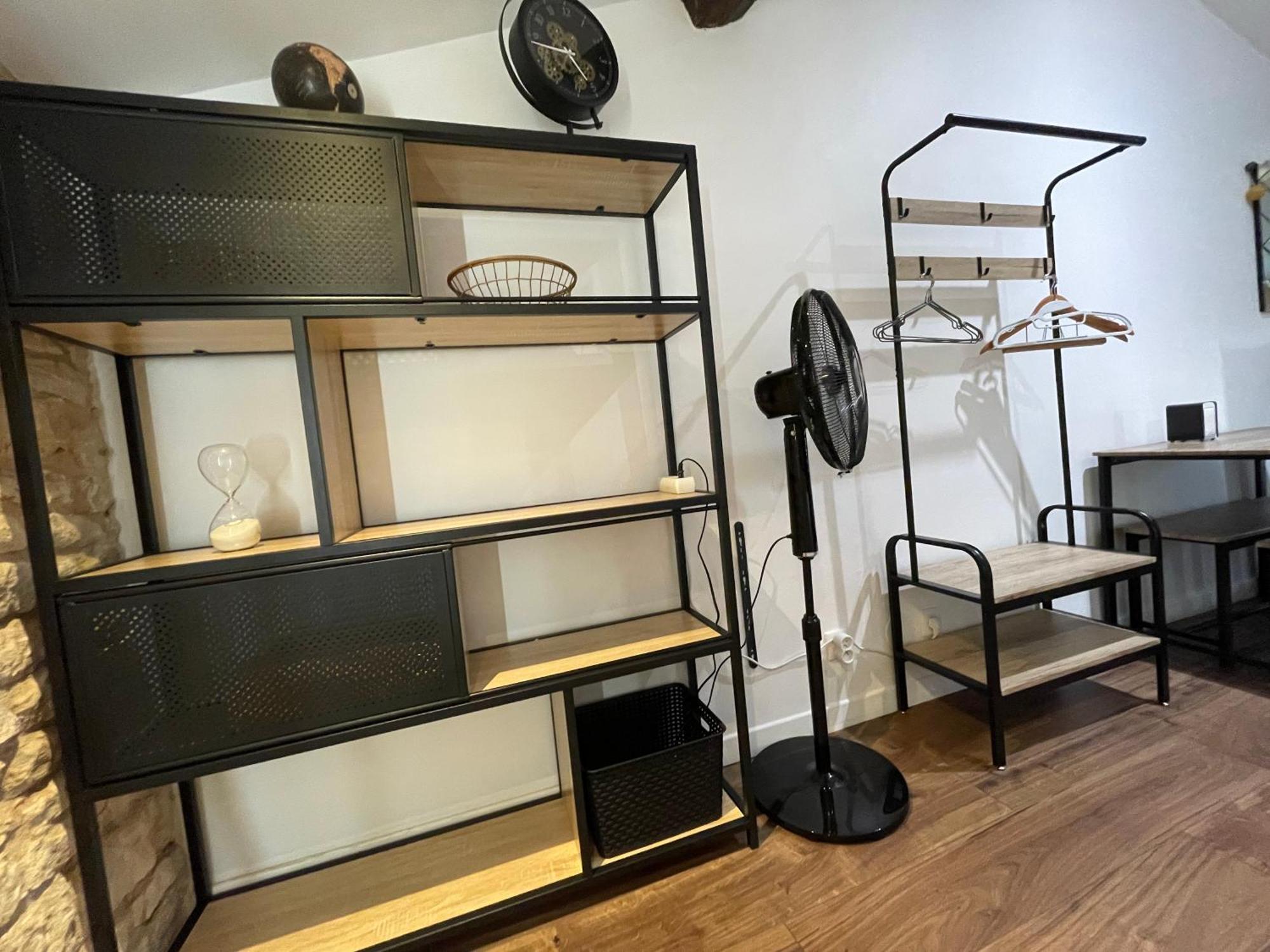 Chez Jean-Yves Et Zoe - Le Saint Andre - Au Calme, Tres Propre, Proche Parkings, Clim Apartment Ниор Екстериор снимка